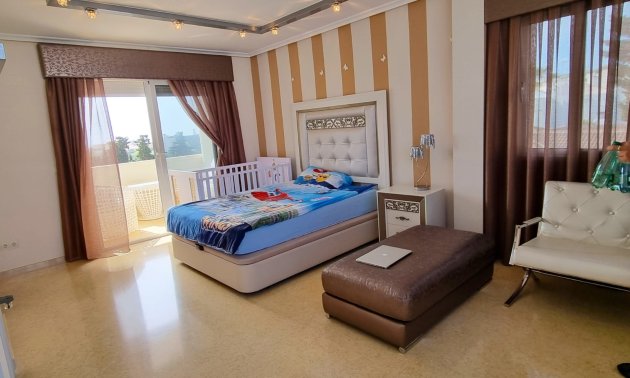 Reventa - Villa -
Torrevieja - La Mata - Town