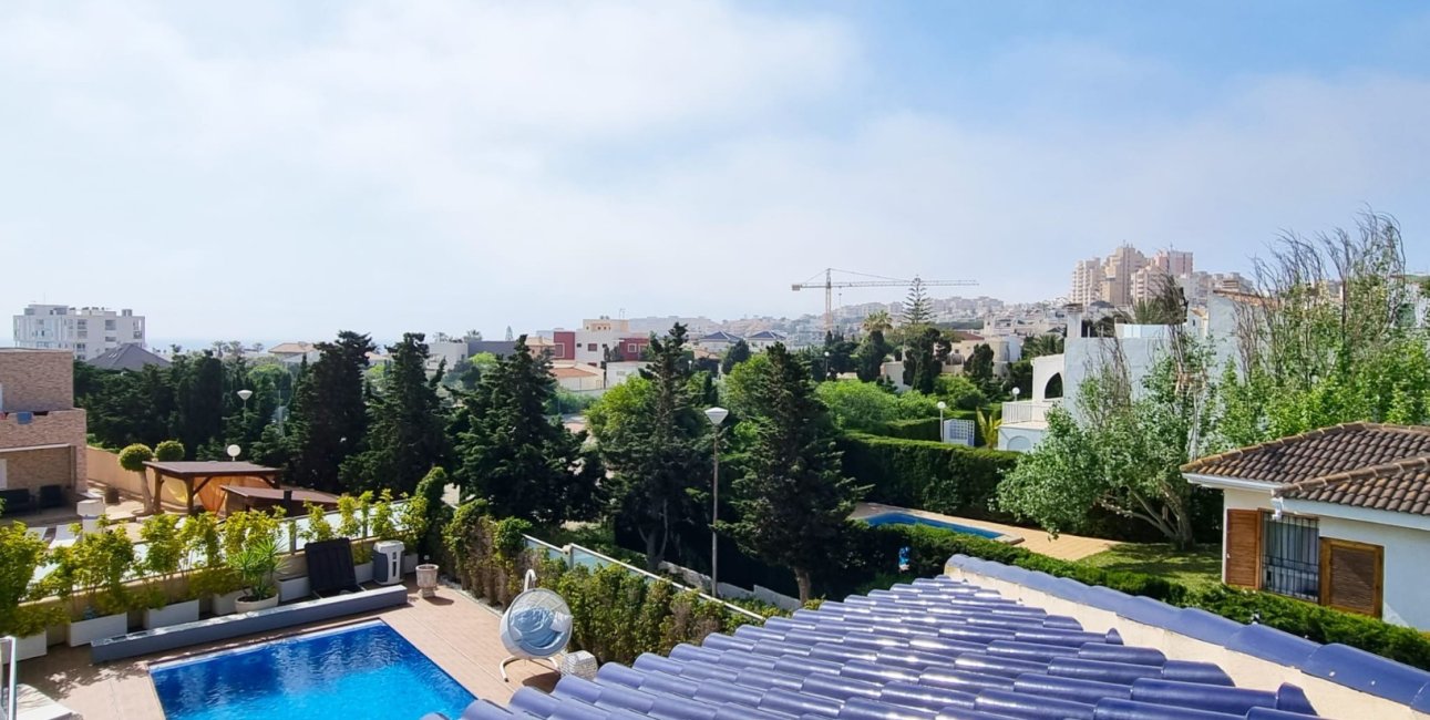 Reventa - Villa -
Torrevieja - La Mata - Town