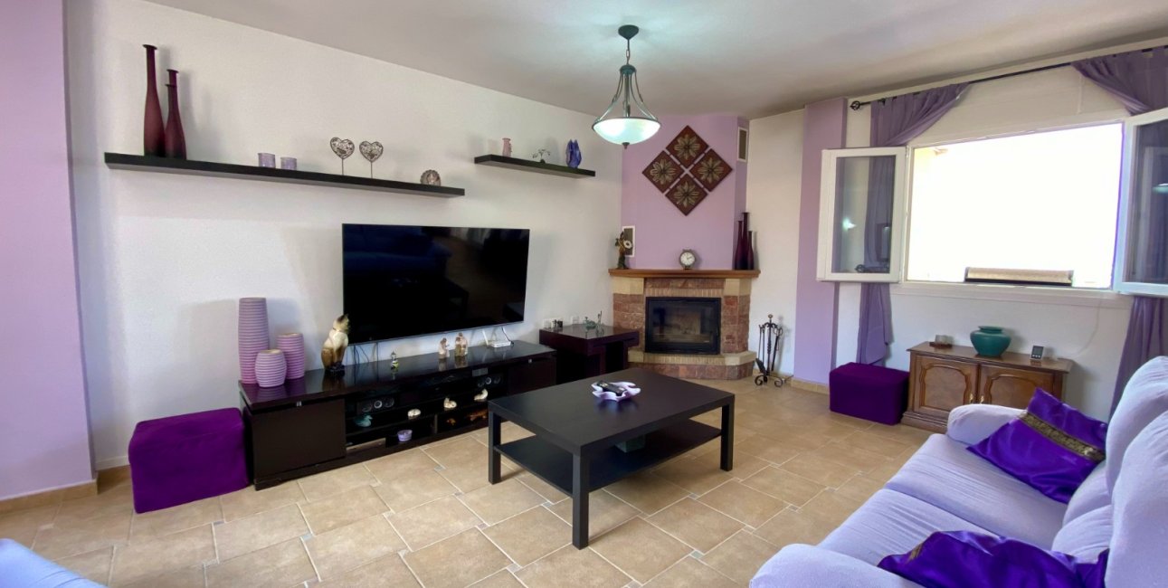 Resale - Villa -
Algorfa - Lomas de La Juliana