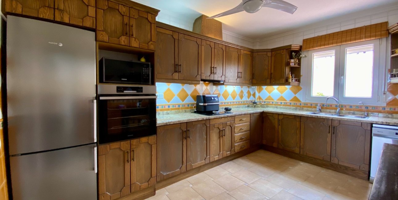 Resale - Villa -
Algorfa - Lomas de La Juliana