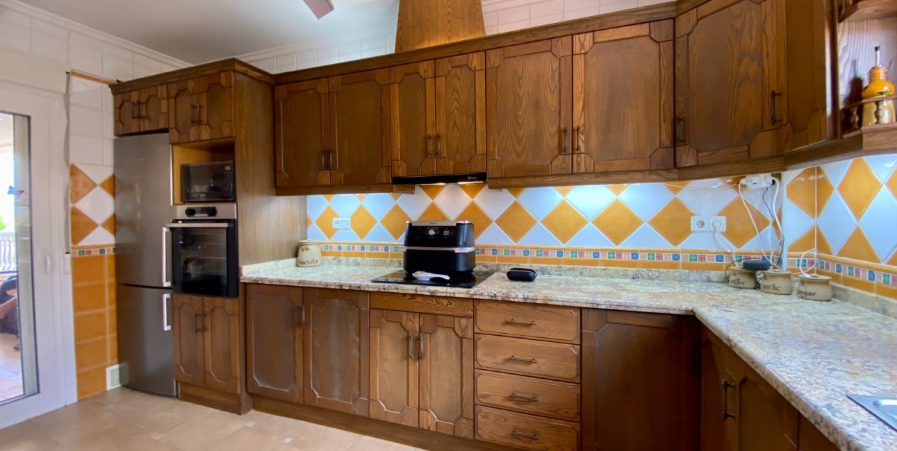 Resale - Villa -
Algorfa - Lomas de La Juliana