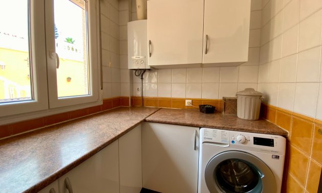 Resale - Villa -
Algorfa - Lomas de La Juliana