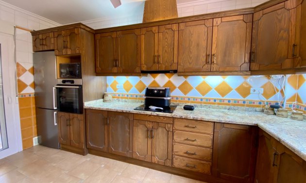 Resale - Villa -
Algorfa - Lomas de La Juliana
