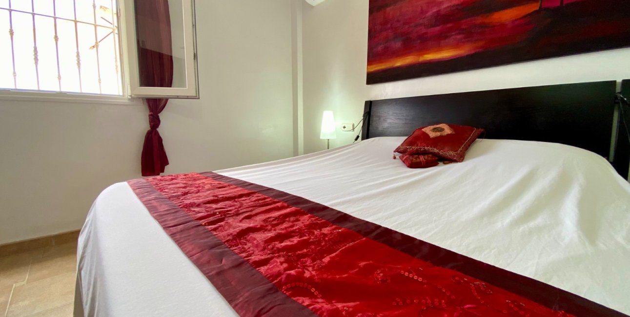 Resale - Villa -
Algorfa - Lomas de La Juliana