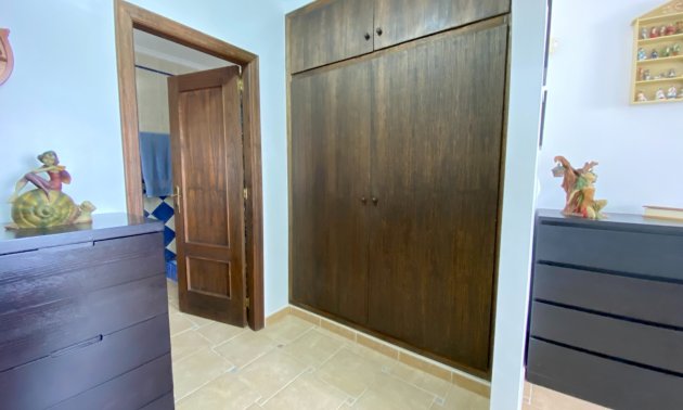 Resale - Villa -
Algorfa - Lomas de La Juliana