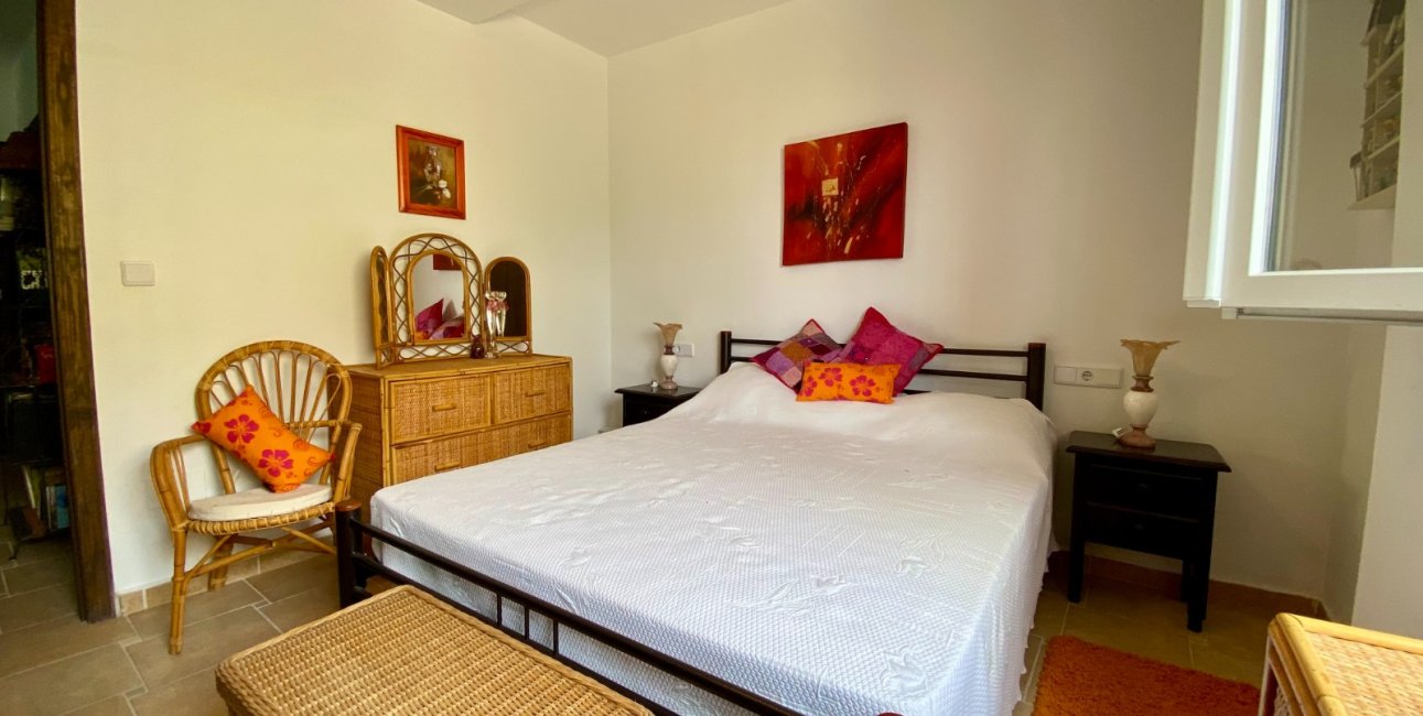 Resale - Villa -
Algorfa - Lomas de La Juliana