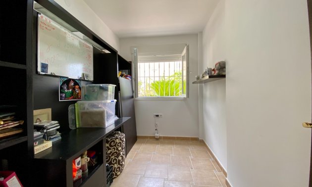 Resale - Villa -
Algorfa - Lomas de La Juliana