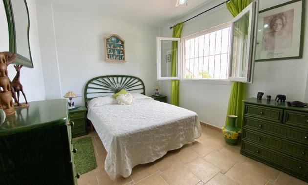 Resale - Villa -
Algorfa - Lomas de La Juliana