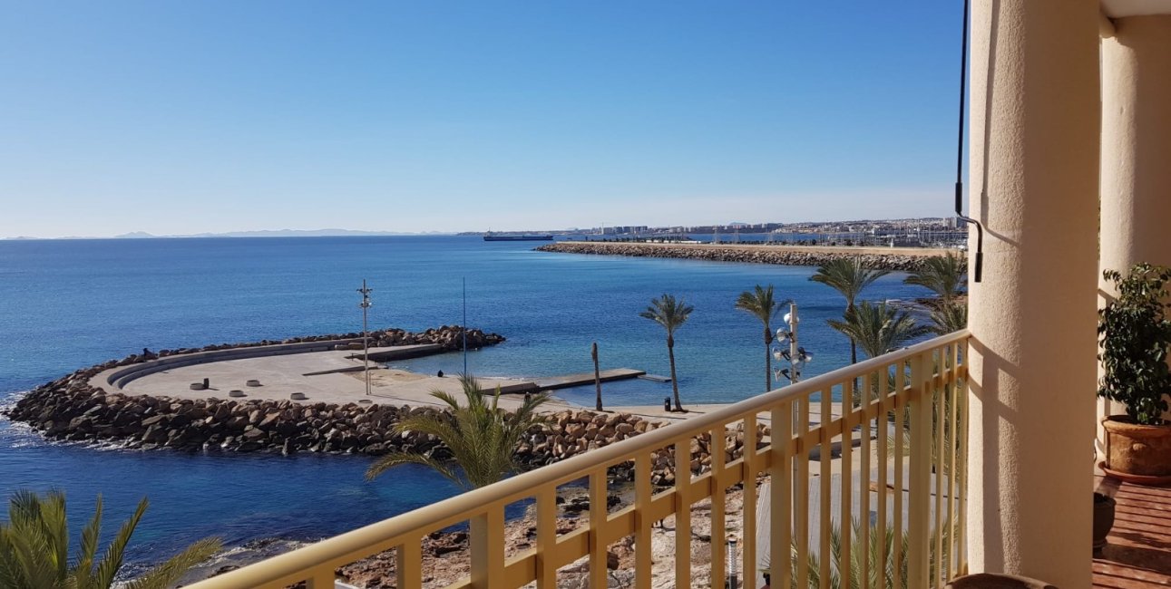 Resale - Apartment / flat -
Torrevieja - Playa Del Cura