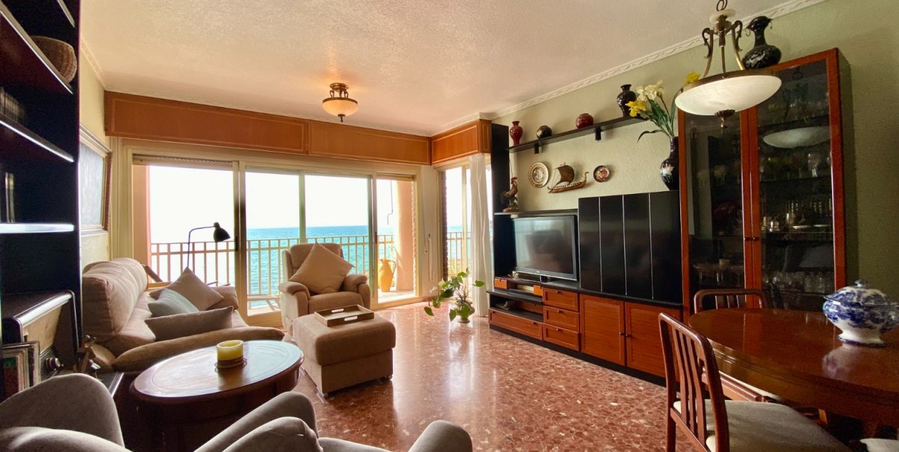 Resale - Apartment / flat -
Torrevieja - Playa Del Cura