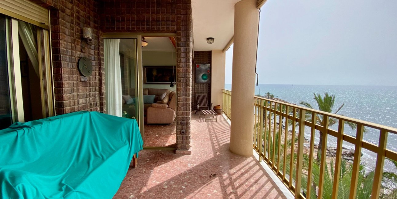 Resale - Apartment / flat -
Torrevieja - Playa Del Cura