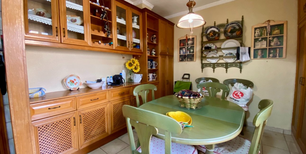 Resale - Apartment / flat -
Torrevieja - Playa Del Cura