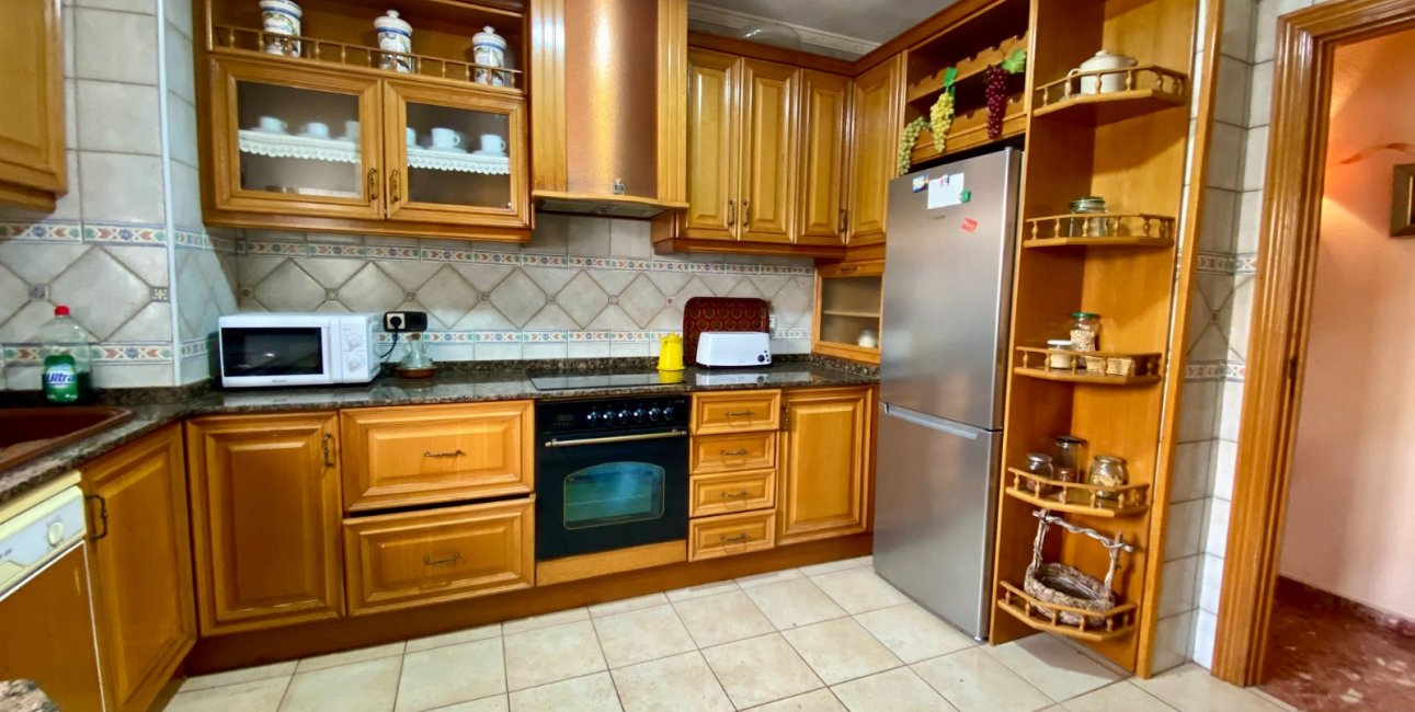 Resale - Apartment / flat -
Torrevieja - Playa Del Cura