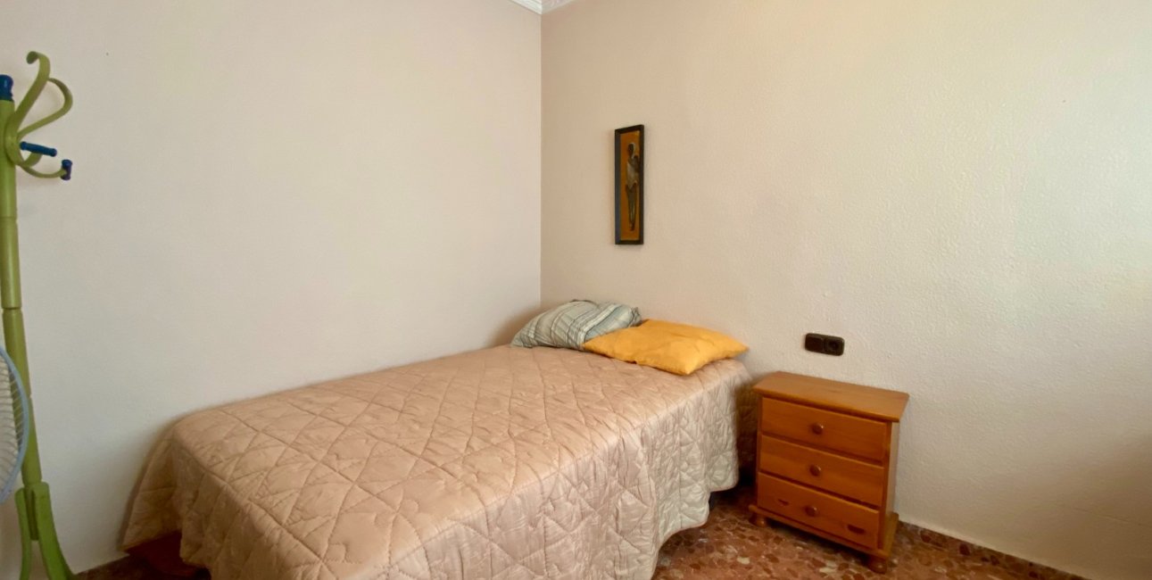 Resale - Apartment / flat -
Torrevieja - Playa Del Cura