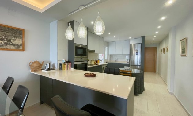 Resale - Apartment / flat -
Torrevieja - Playa Del Cura