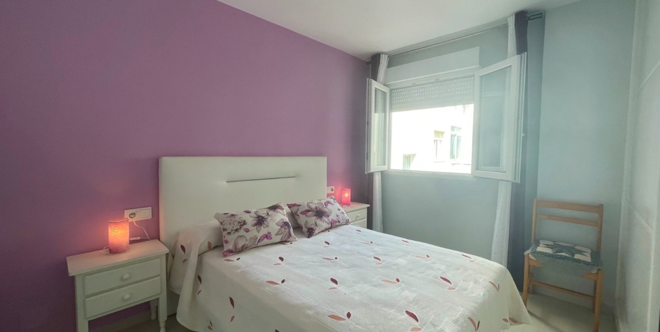 Resale - Apartment / flat -
Torrevieja - Playa Del Cura