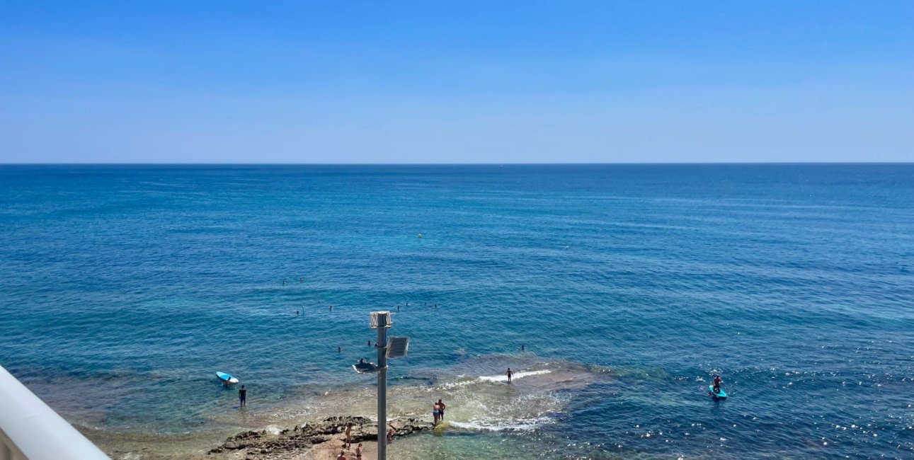 Resale - Apartment / flat -
Torrevieja - Playa Del Cura