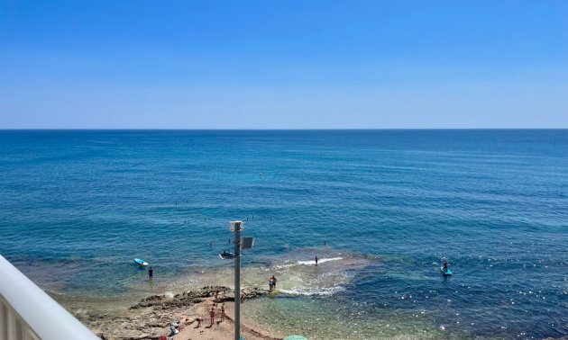 Resale - Apartment / flat -
Torrevieja - Playa Del Cura