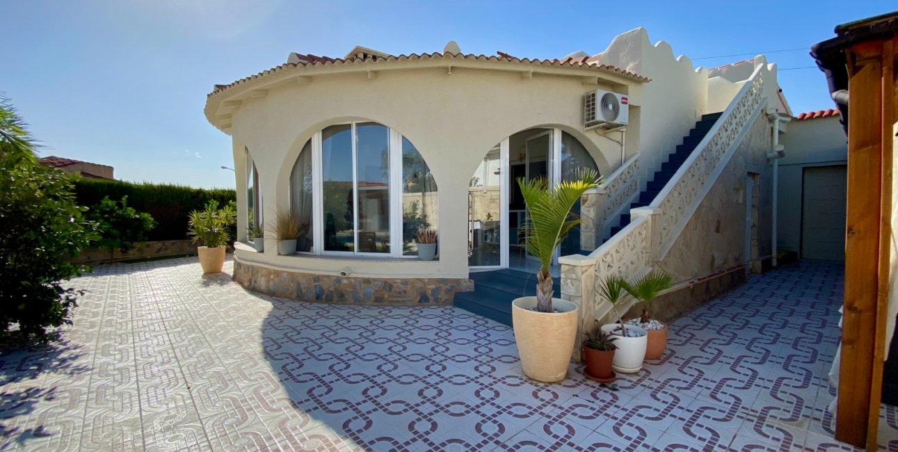 Resale - Villa -
Ciudad Quesada - Ciudad Quesada - Town