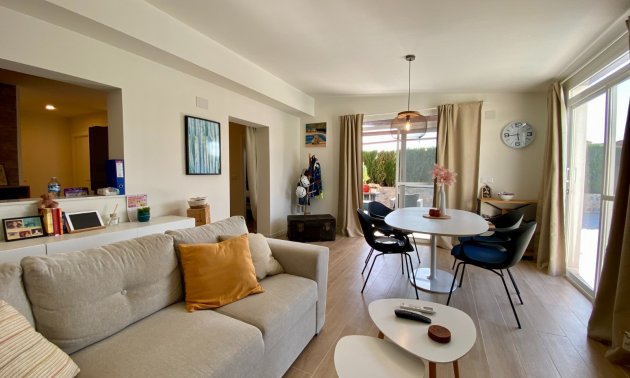 Resale - Villa -
Ciudad Quesada - Ciudad Quesada - Town