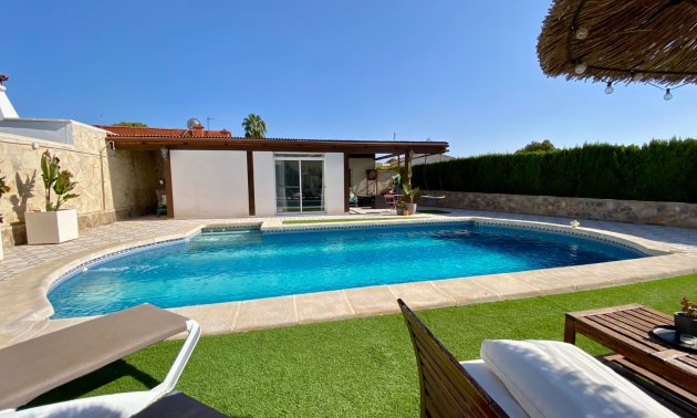 Resale - Villa -
Ciudad Quesada - Ciudad Quesada - Town