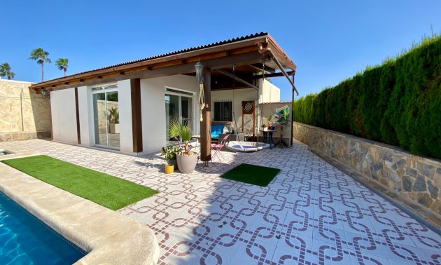 Resale - Villa -
Ciudad Quesada - Ciudad Quesada - Town