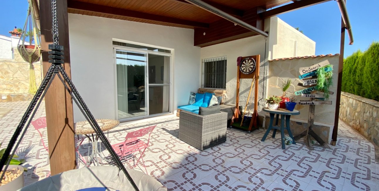 Resale - Villa -
Ciudad Quesada - Ciudad Quesada - Town