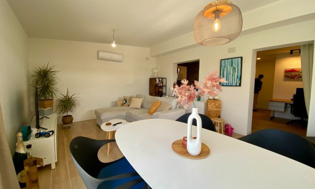 Resale - Villa -
Ciudad Quesada - Ciudad Quesada - Town