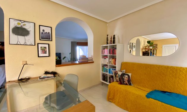 Resale - Villa -
Ciudad Quesada - Ciudad Quesada - Town