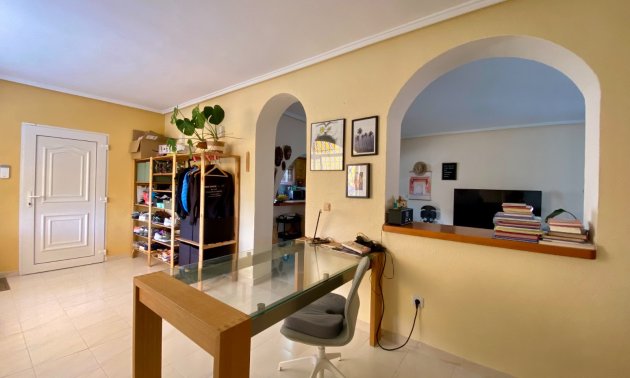 Resale - Villa -
Ciudad Quesada - Ciudad Quesada - Town