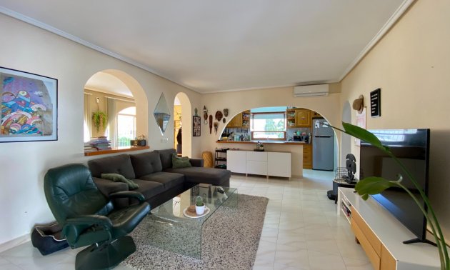 Resale - Villa -
Ciudad Quesada - Ciudad Quesada - Town