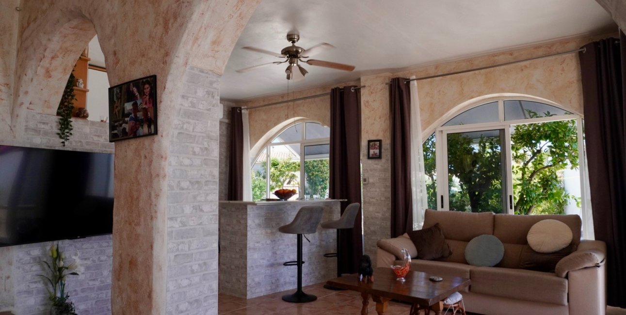 Resale - Villa -
Ciudad Quesada - Ciudad Quesada - Town