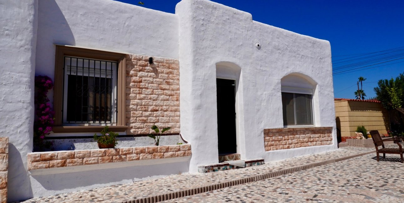 Resale - Villa -
Ciudad Quesada - Ciudad Quesada - Town