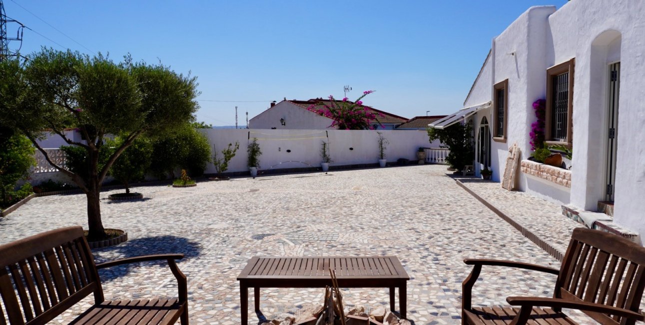 Resale - Villa -
Ciudad Quesada - Ciudad Quesada - Town