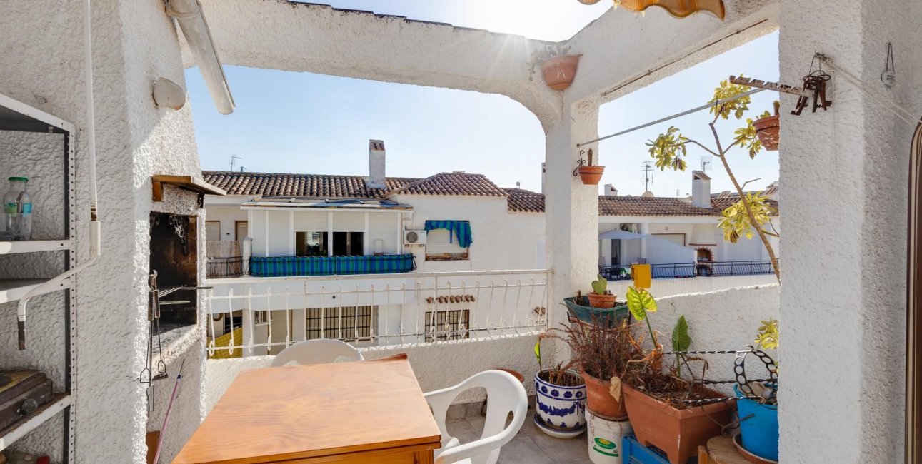 Rynek wtórny - Bungalow -
Torrevieja - La Veleta