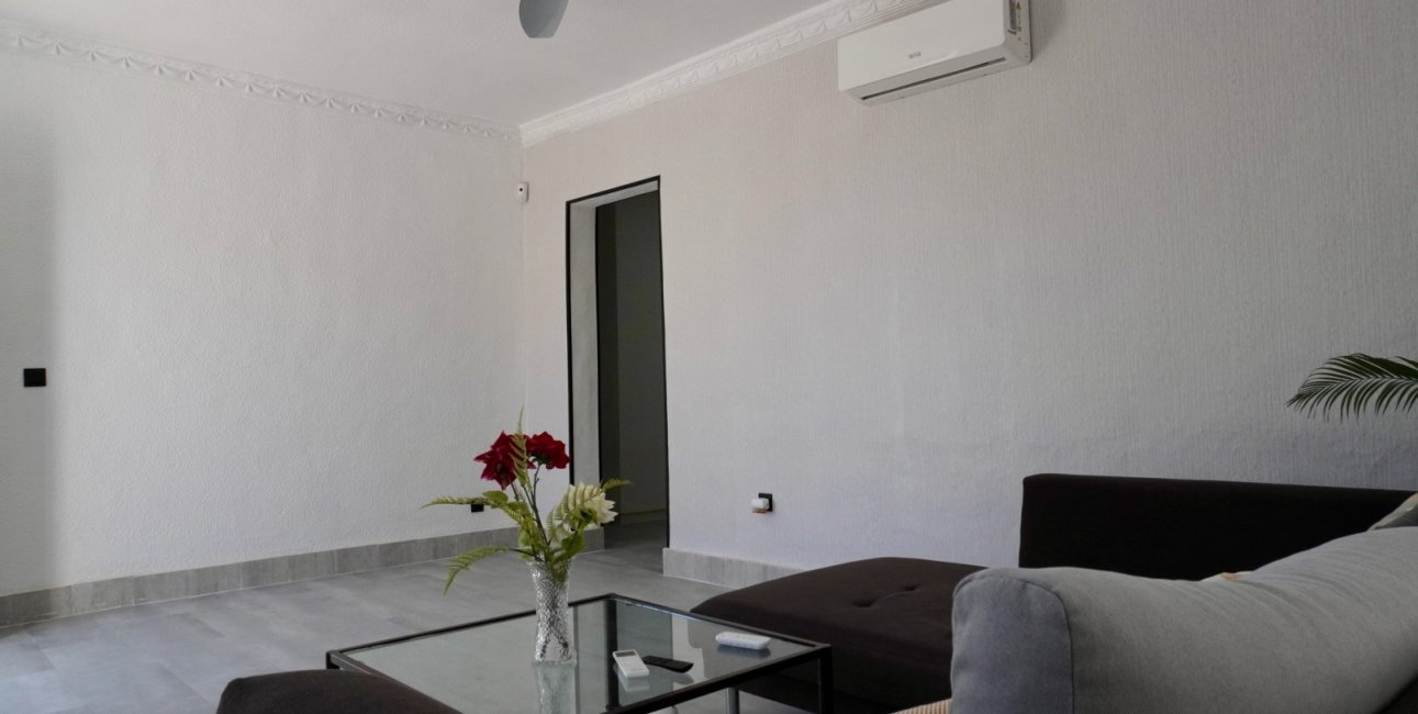 Resale - Villa -
Ciudad Quesada - Ciudad Quesada - Town