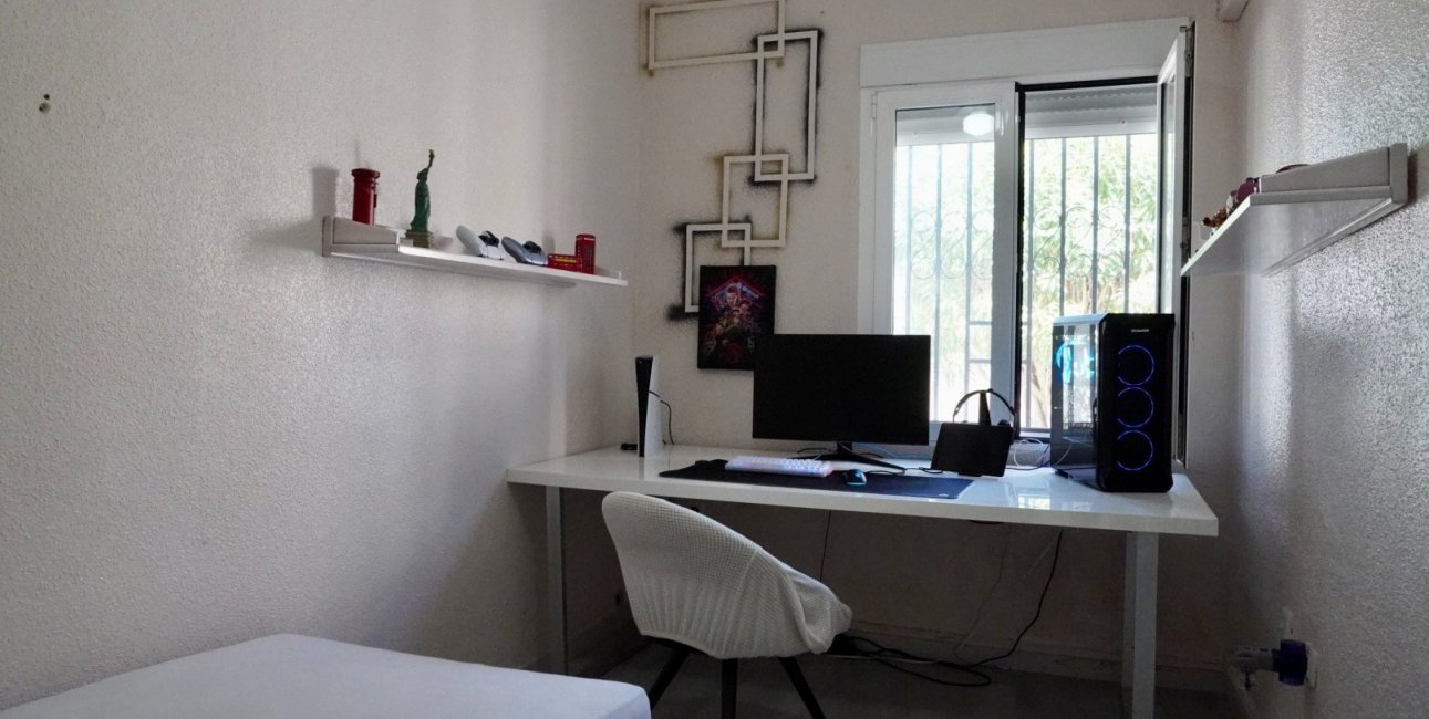 Resale - Villa -
Ciudad Quesada - Ciudad Quesada - Town