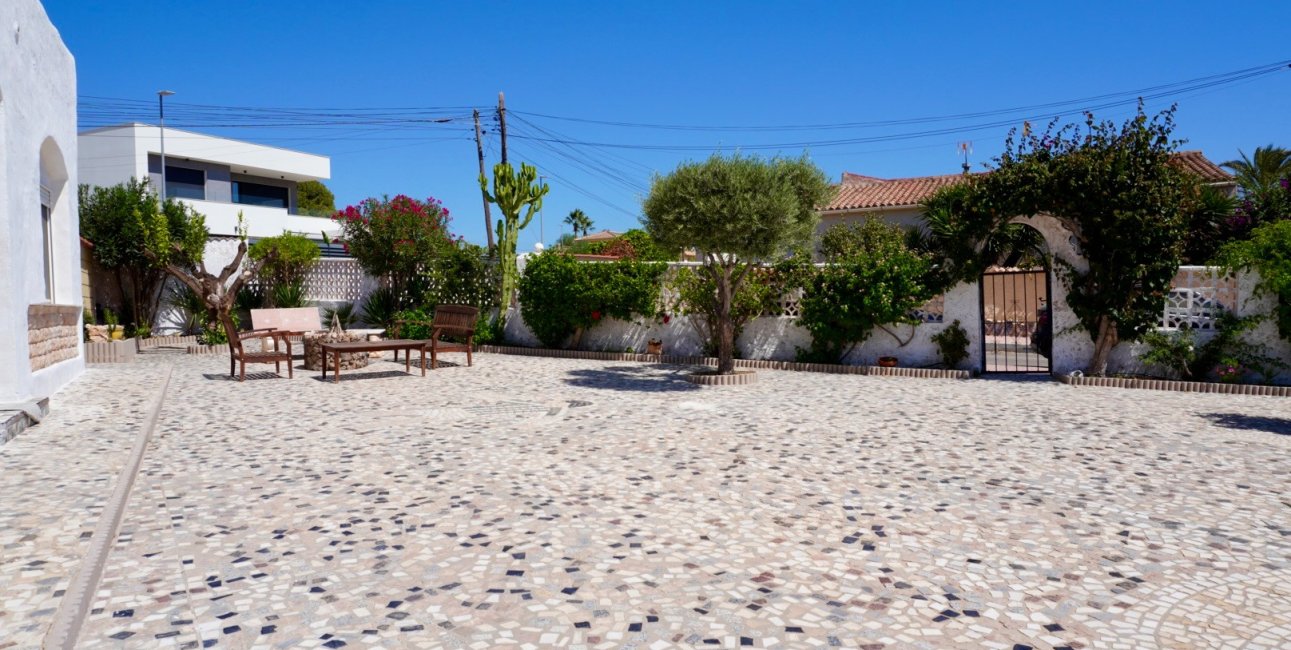 Resale - Villa -
Ciudad Quesada - Ciudad Quesada - Town