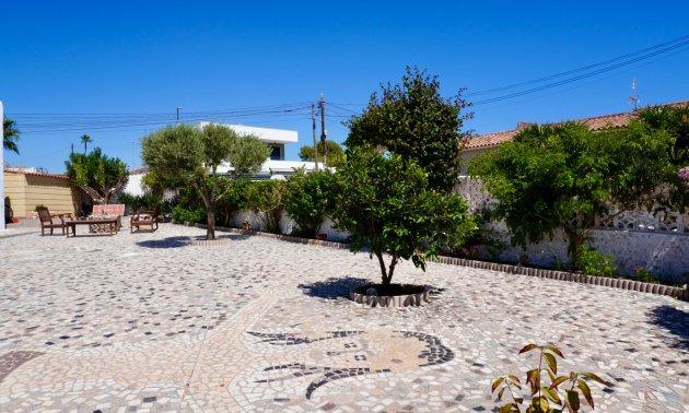 Resale - Villa -
Ciudad Quesada - Ciudad Quesada - Town