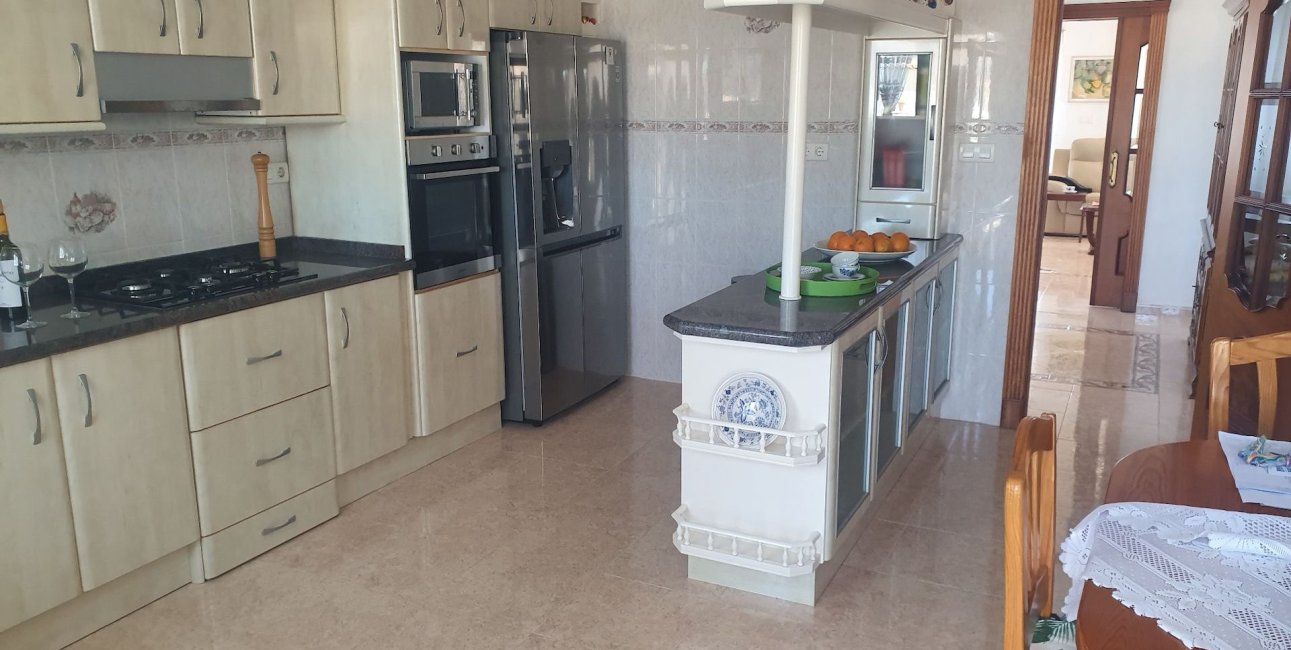 Resale - Villa -
Algorfa - Lomas de La Juliana