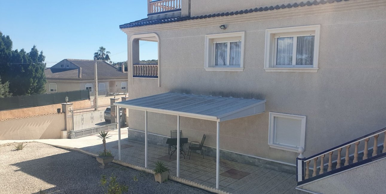 Resale - Villa -
Algorfa - Lomas de La Juliana