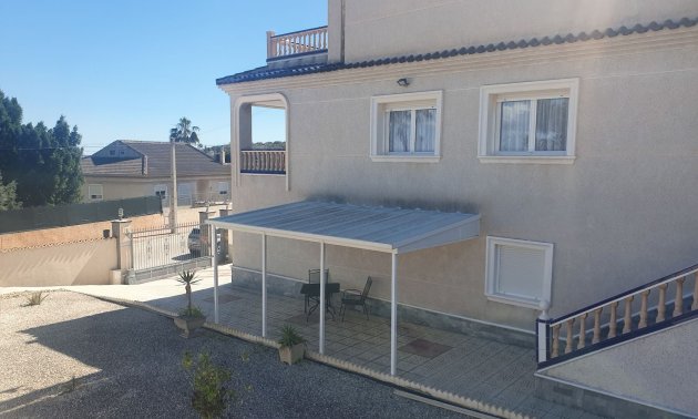 Resale - Villa -
Algorfa - Lomas de La Juliana