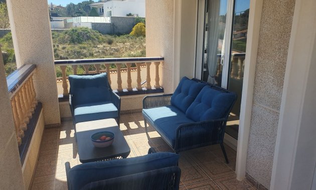 Resale - Villa -
Algorfa - Lomas de La Juliana