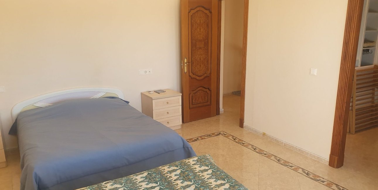 Resale - Villa -
Algorfa - Lomas de La Juliana