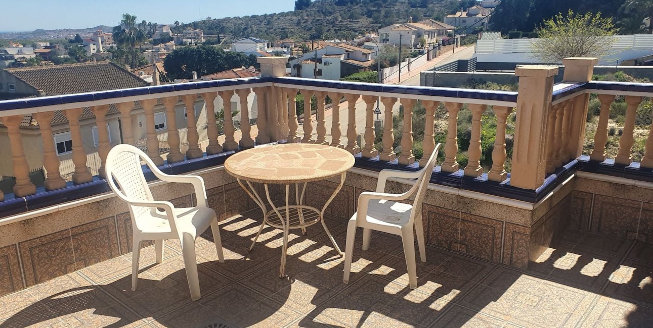 Resale - Villa -
Algorfa - Lomas de La Juliana