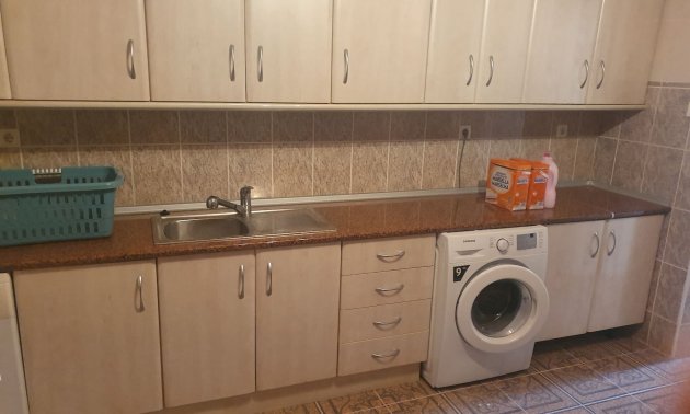 Resale - Villa -
Algorfa - Lomas de La Juliana