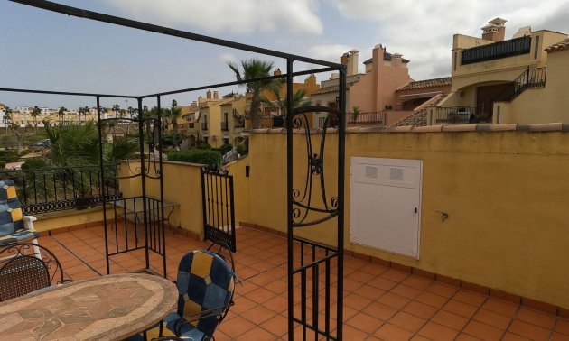 Resale - Apartment / flat -
Algorfa - La Finca Golf Resort