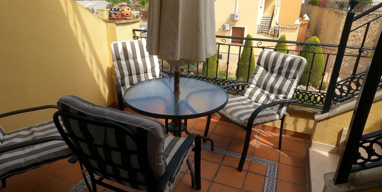 Resale - Apartment / flat -
Algorfa - La Finca Golf Resort