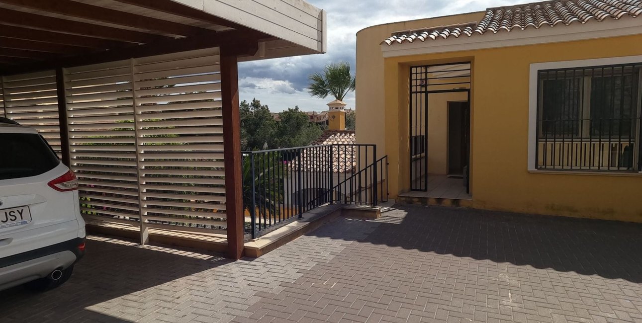 Reventa - Villa -
Algorfa - La Finca Golf Resort