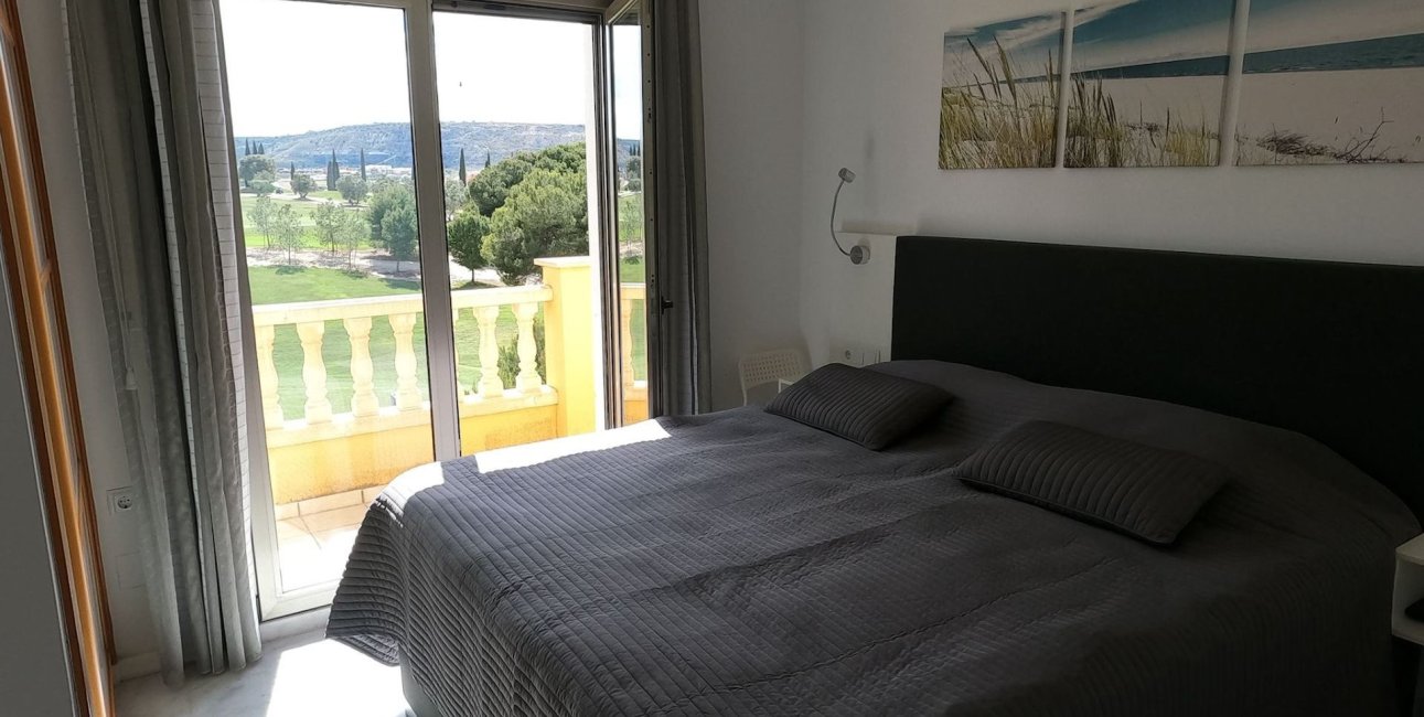 Reventa - Villa -
Algorfa - La Finca Golf Resort